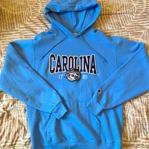 CHAMPION- WOMENS HOODIE.